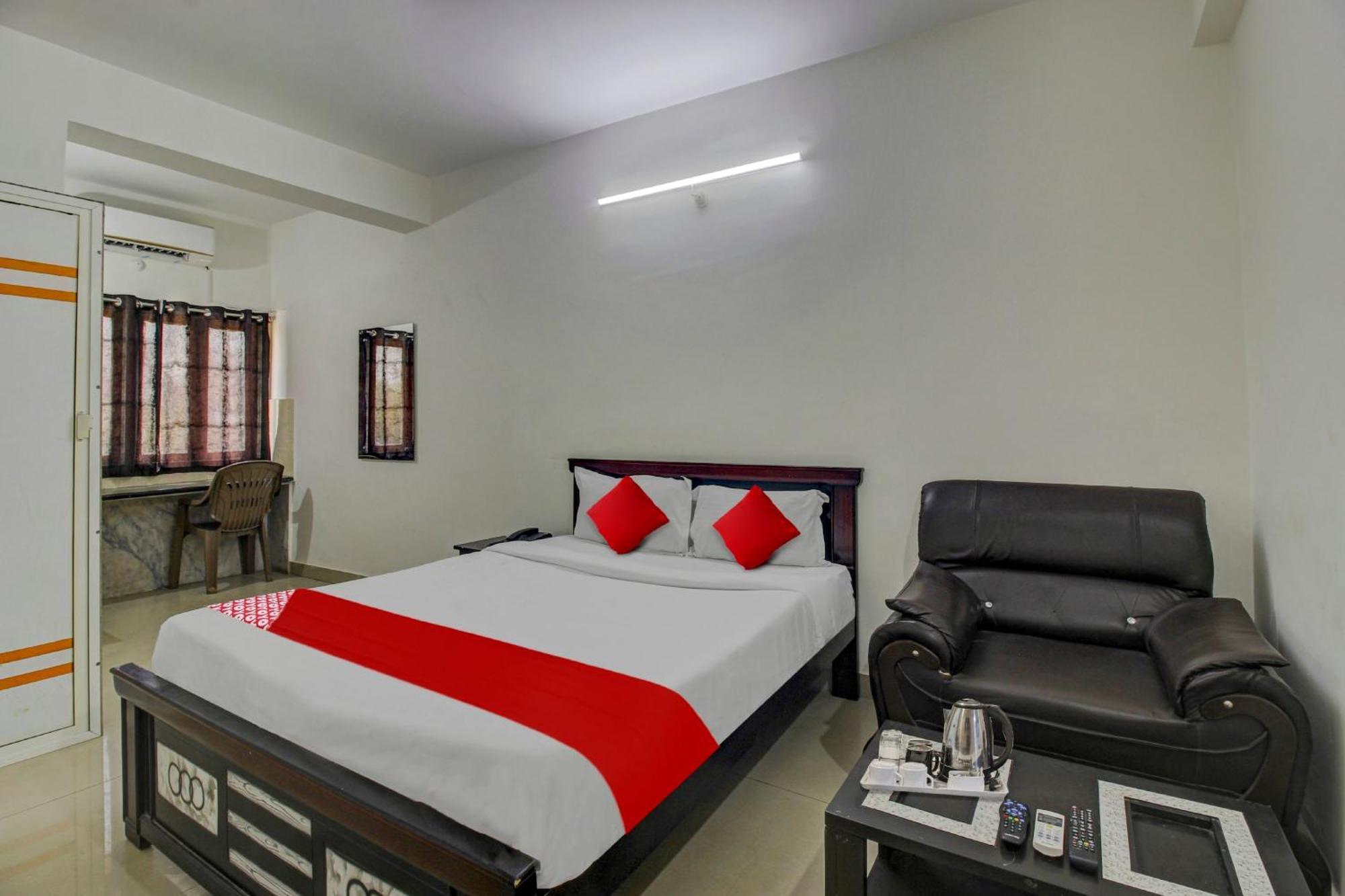 Hotel O Stay U Like Hotel'S Haiderabad Buitenkant foto